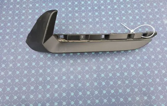 BMW 2 Active Tourer U06 Tow hook cap/cover 9447657