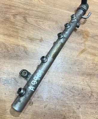 Mercedes-Benz S W221 Fuel main line pipe A6290700795