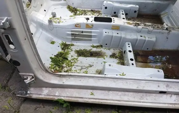 Volkswagen Up Other sill/pillar trim element 