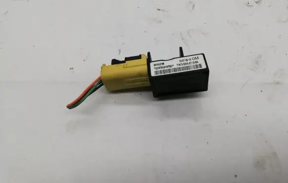 Honda CR-V Airbag deployment crash/impact sensor 77970SWA