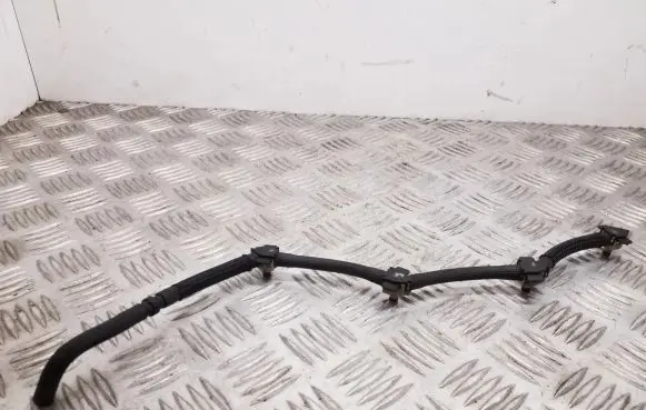 Volkswagen PASSAT B8 Fuel return line/hose 
