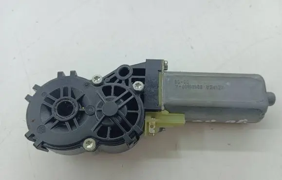 Audi Q7 4L Seat adjustment motor 0390203225