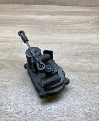 Audi A4 S4 B7 8E 8H Intake manifold valve actuator/motor 059129086D