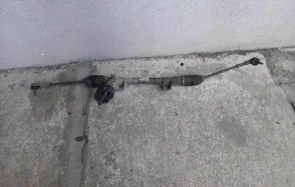 Renault Twingo II Steering rack 8200867063