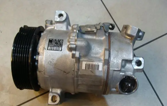 Mercedes-Benz Vito Viano W447 Air conditioning (A/C) compressor (pump) A4478306701