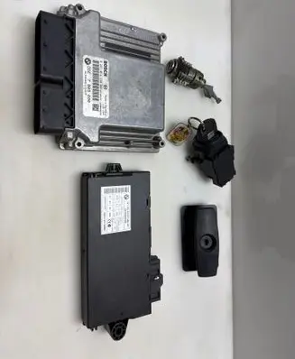 BMW 5 E60 E61 Engine ECU kit and lock set 0281014238 030061583 7809000