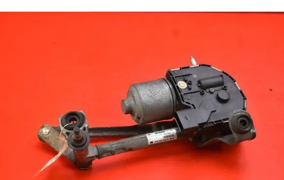 Seat Altea XL Front wiper linkage and motor 5P0955024D