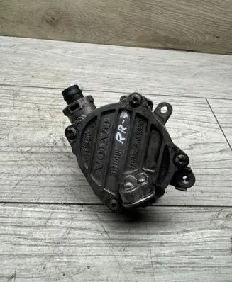 Volvo V40 Vacuum pump 31375107 D87TA