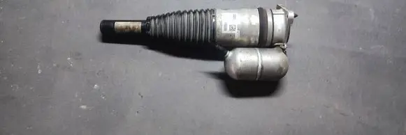 Audi A8 S8 D5 Shock absorber/damper/air suspension 4N4616001E