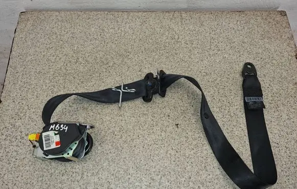 Ford Focus Front seatbelt BM5161295AEW FZEZA 625756000