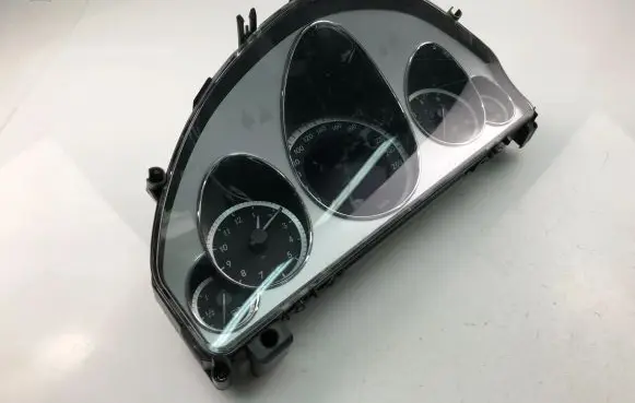 Mercedes-Benz E A207 Speedometer (instrument cluster) A2129001614