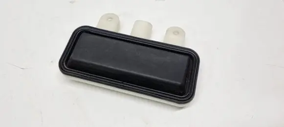 Mercedes-Benz SL R231 Tailgate opening switch A2218702410