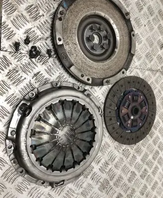 Mazda 3 III Clutch set kit PE0116410A PE0216460A