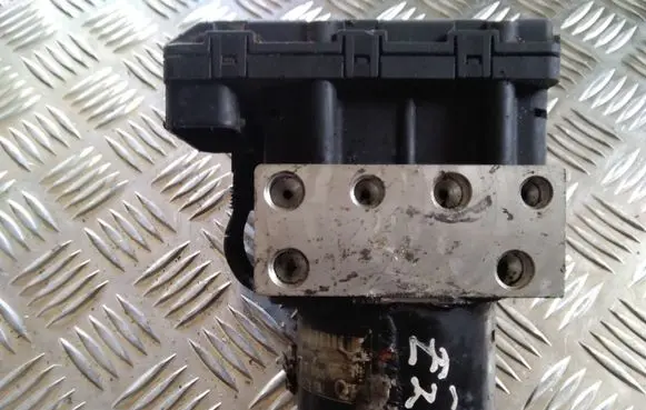 Volkswagen Sharan ABS Pump 1J0907379P 7M3614111H YM212L580BB