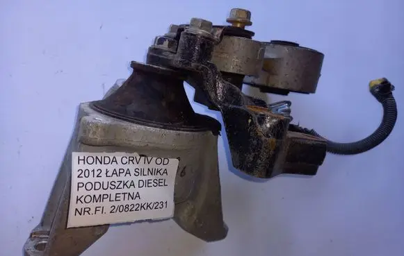 Honda CR-V Engine mounting bracket