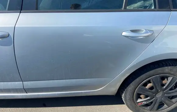 Skoda Octavia Mk3 (5E) Rear door 