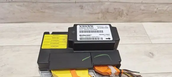 Volvo V50 Airbag control unit/module 31295109 010041000480 00405178A5