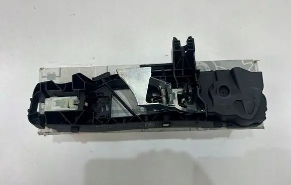 Mercedes-Benz GLE W167 Front door exterior handle/bracket A0997601502