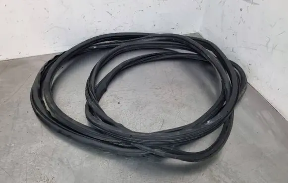Fiat Fiorino Front door rubber seal 