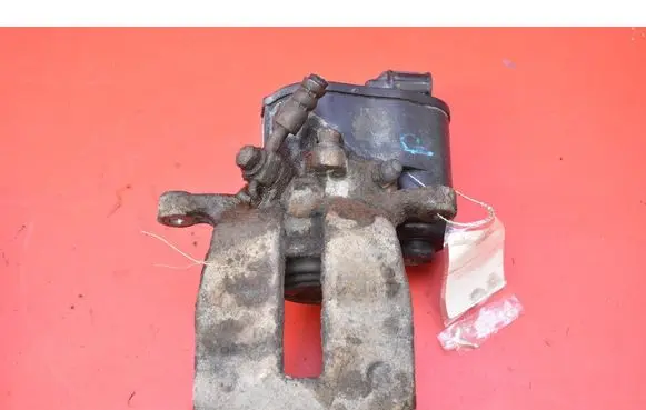 Rear brake caliper