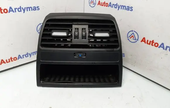 BMW 7 F01 F02 F03 F04 Rear air vent grill 9113688 64229113688