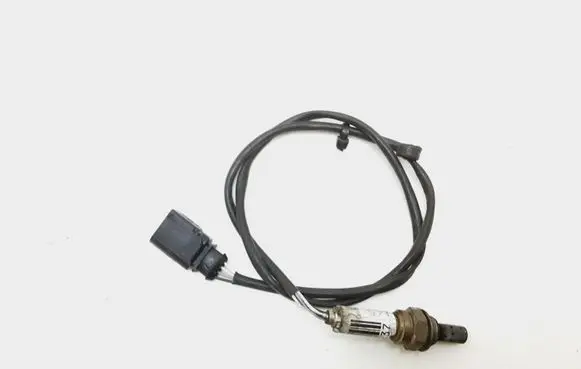 Audi A4 S4 B7 8E 8H Lambda probe sensor 06E906265