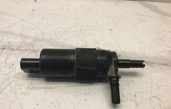 Audi A5 8T 8F Headlight washer pump 8K0955681 31097200