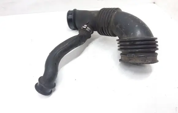 Ford C-MAX I Turbo air intake inlet pipe/hose 7M519A673HF 4M5Q6A886AB