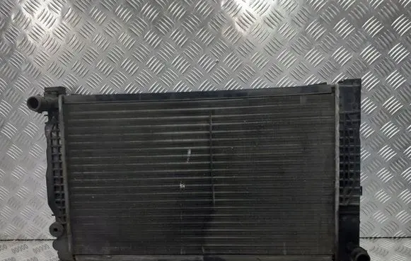 Volkswagen PASSAT B5.5 Coolant radiator