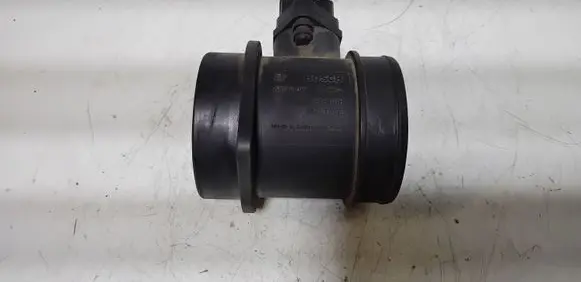 Volvo S70 V70 V70 XC Mass air flow meter 8670112 0280218108