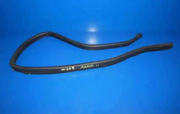 Mercedes-Benz C W205 Engine compartment rubber 