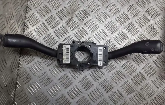 Skoda Octavia Mk1 (1U) Headlight wiper switch 8L0953513G