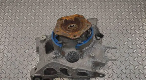 Porsche 911 991 Rear wheel hub 99133161112 99160940101