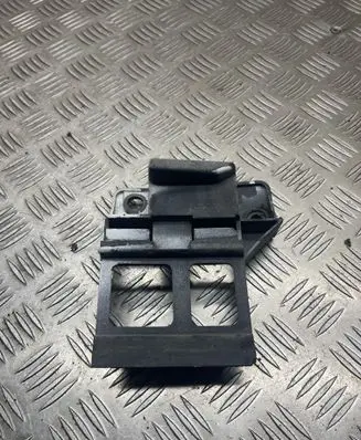 Volkswagen Crafter Front bumper mounting bracket