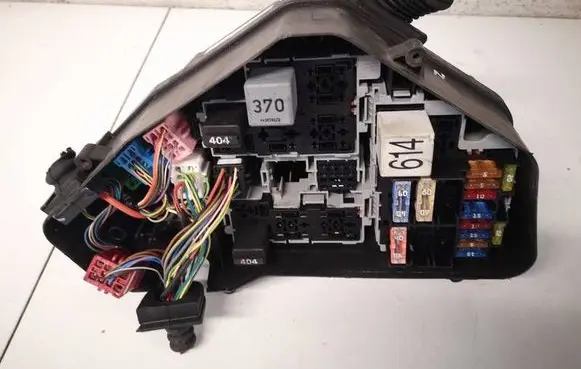 Volkswagen Touareg I Fuse box set 7L6937503A 7L0937559