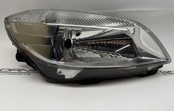 Skoda Fabia Mk2 (5J) Headlight/headlamp 5J1941016C