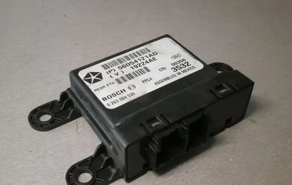 Fiat Freemont Parking PDC control unit/module P56054121AD 19224AE 0263004535
