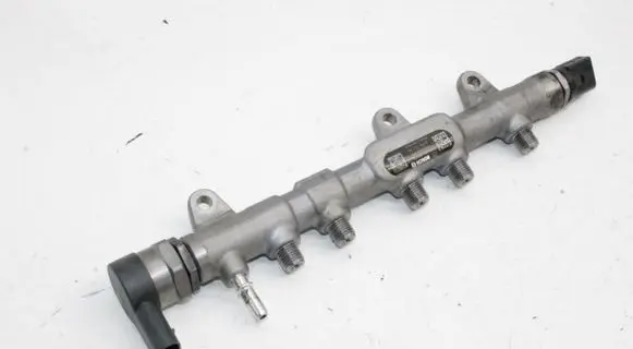 BMW 4 F32 F33 Fuel main line pipe 8514154 0445214315