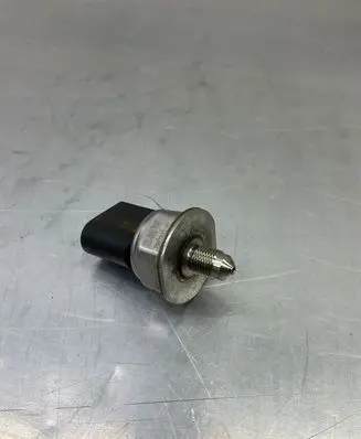 Fuel pressure sensor