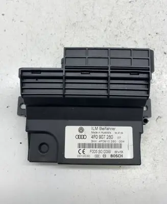 Audi A6 S6 C6 4F Power management control unit 4F0907280 4F0910280 F005S00099