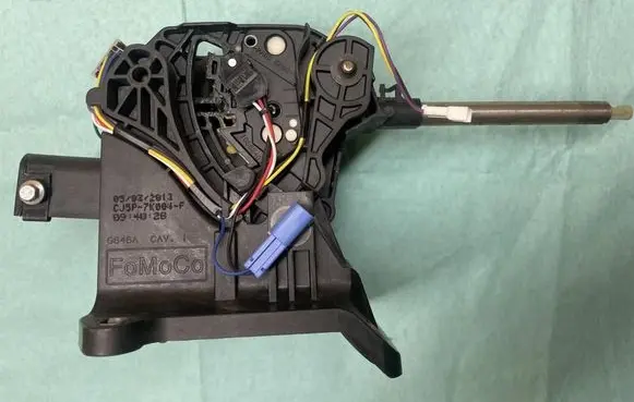 Ford C-MAX II Gear shifter/selector CJ5P7K004F