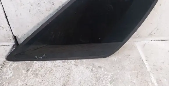 KIA Sorento Rear side window 43R000070