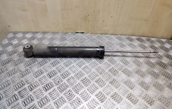 KIA Soul Rear shock absorber/damper 55307J2XXX