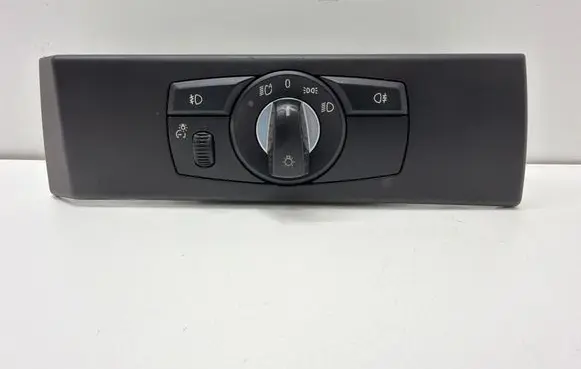 BMW 5 E60 E61 Light switch 6988565 30080210399015 33295201