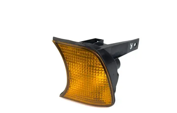 BMW 5 E34 Front indicator light 1384033