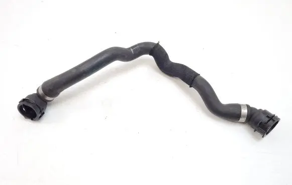 BMW 7 F01 F02 F03 F04 Engine coolant pipe/hose