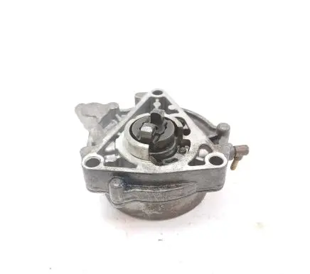 Opel Vectra C Vacuum pump