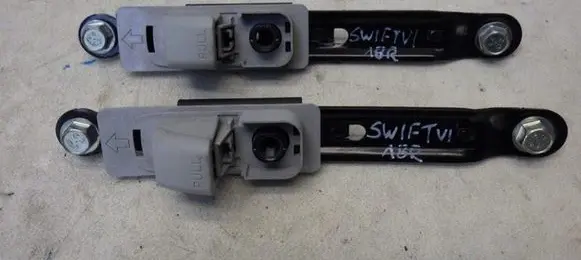 Suzuki Swift III Seat belt adjustment rail 
