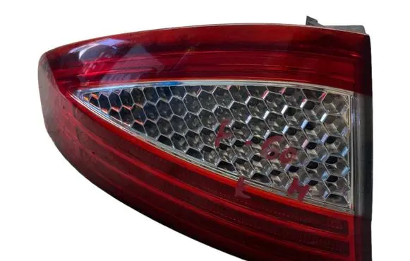 Ford Mondeo MK IV Rear/tail lights 7S7113405A