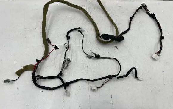 Mazda 2 Tailgate/trunk wiring harness 3m71-13b472 dd10-67-060